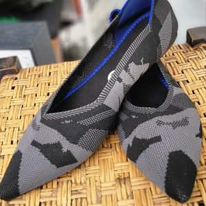 JE T'ACCOMPAGNE TOUJOURS Slip On Pointy Toe Ballet Flats Sz 40.